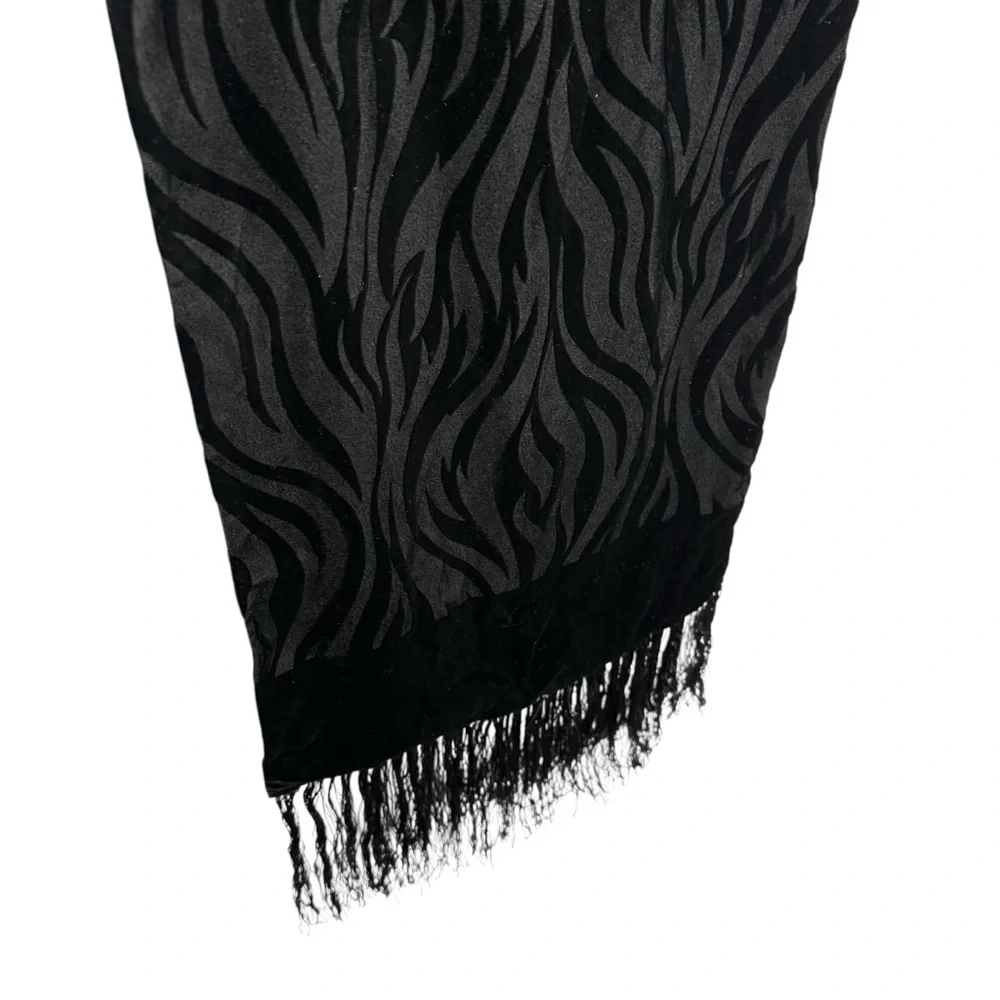 Salvatore Ferragamo Zebra Pattern Black Velvet Neck Scarf Fringe Ends Made Italy